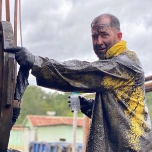 Meet your Posher, Mark